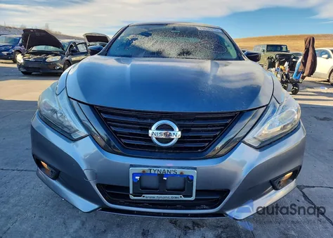 2018 Nissan Altima 2.5 z USA, uszkodzony, nr VIN 1N4AL3AP3JC278762